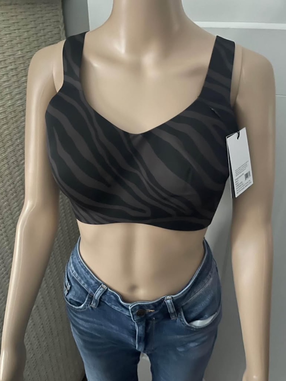 Knix Catalyst Sports Bra